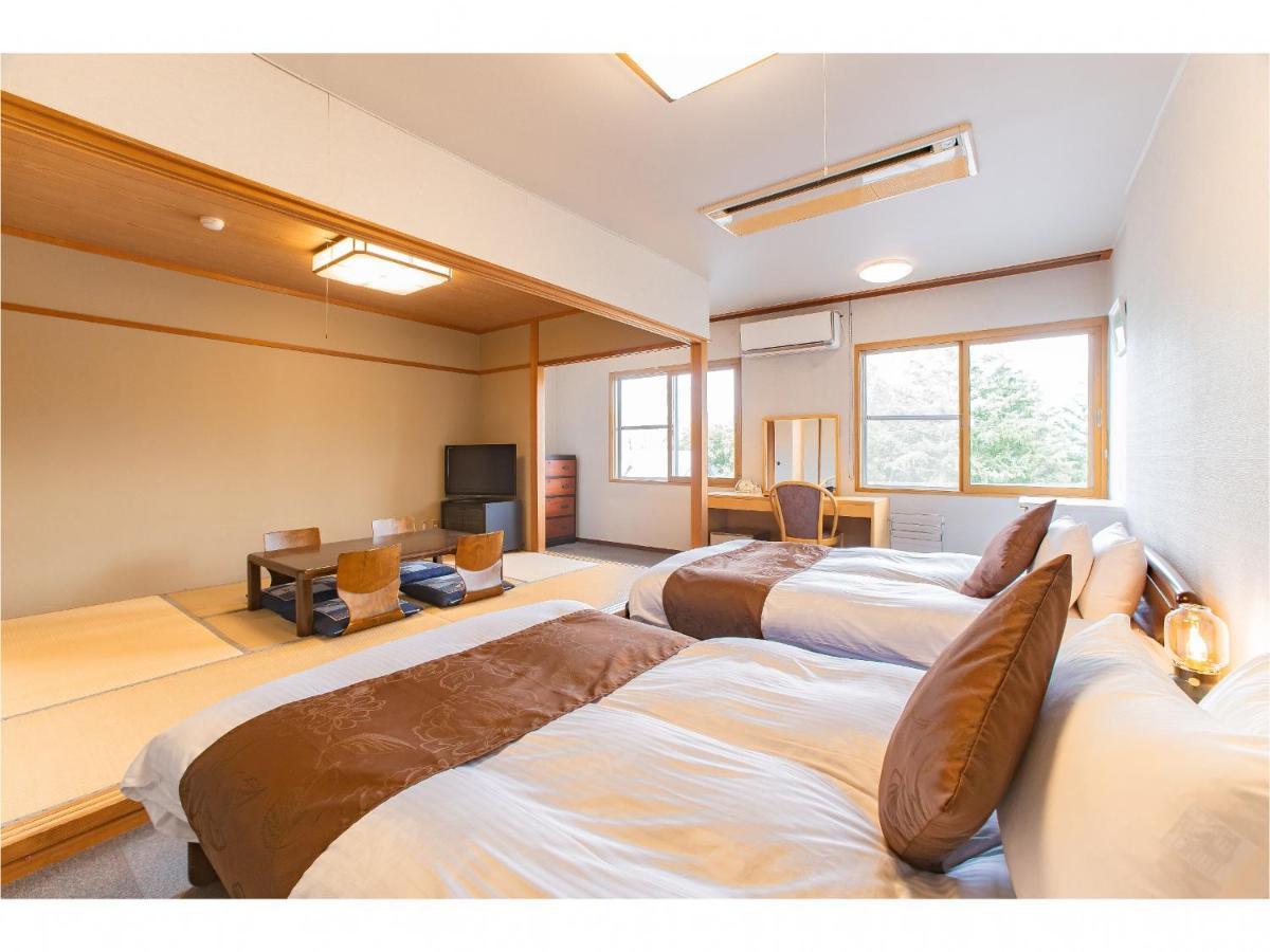 Nomad Hakuba Bed and Breakfast Eksteriør billede