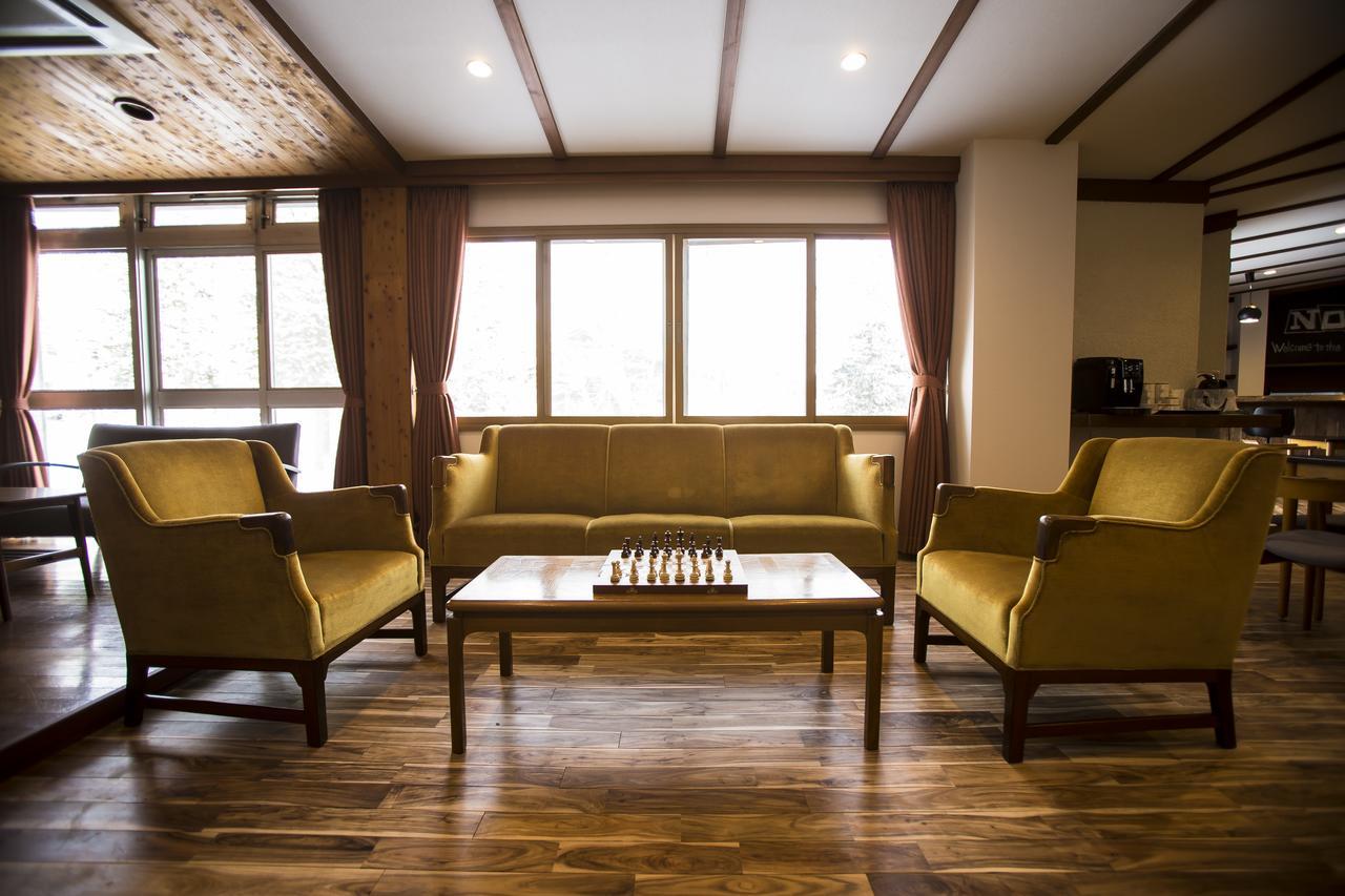 Nomad Hakuba Bed and Breakfast Eksteriør billede